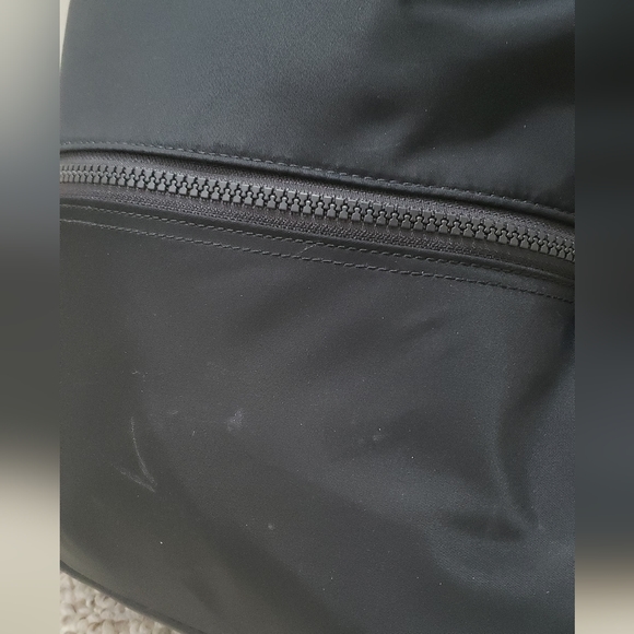 Lululemon New Crew Backpack 20L RARE FIND - Picture 10 of 15